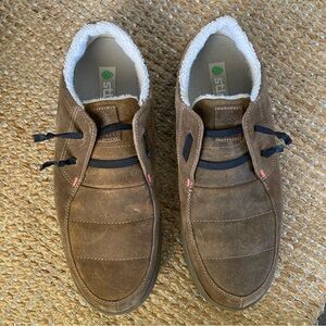 Stio Men's Colter Low Slip-On Shoes Bison Brown Suede with Wool Blend Lining 12